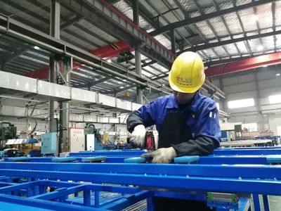 奮戰一季度 沖刺開門紅丨百通新材:700多員工忙生產 沖刺首季“開門紅”