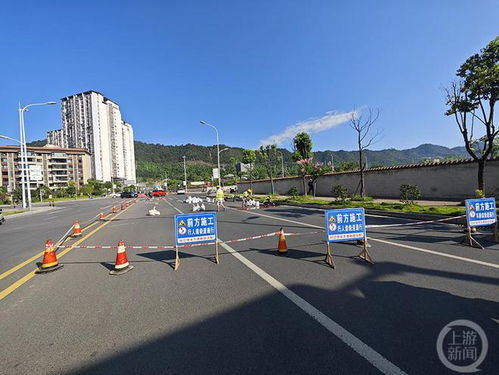 南川 城區道路首次鋪設環氧樹脂陶瓷顆粒材質減速設施